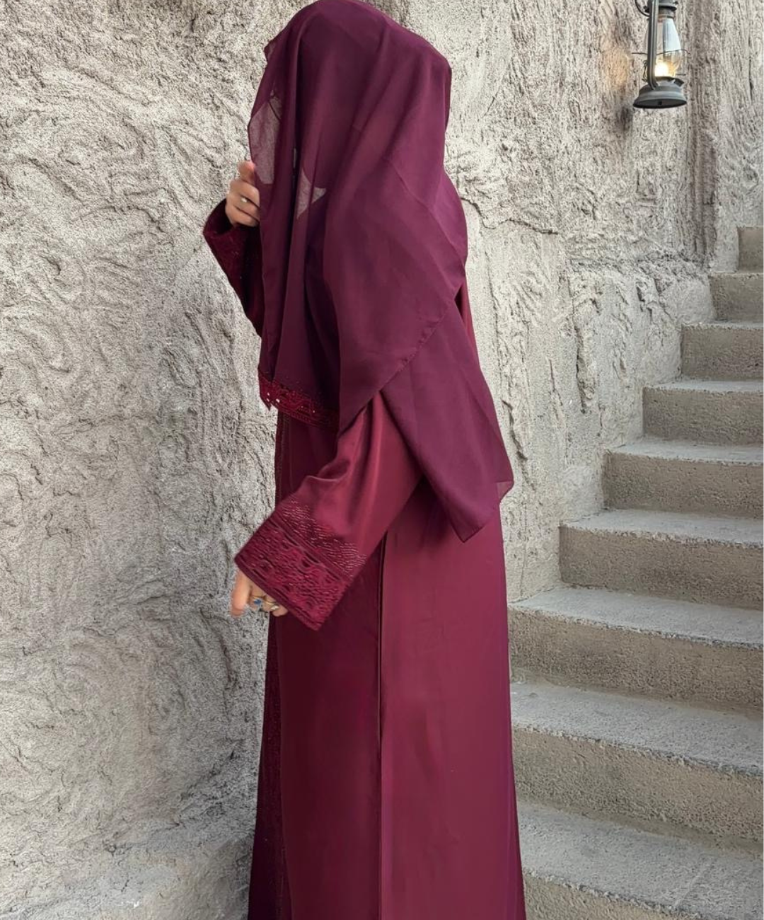 SHEIKHA BURGUNDY